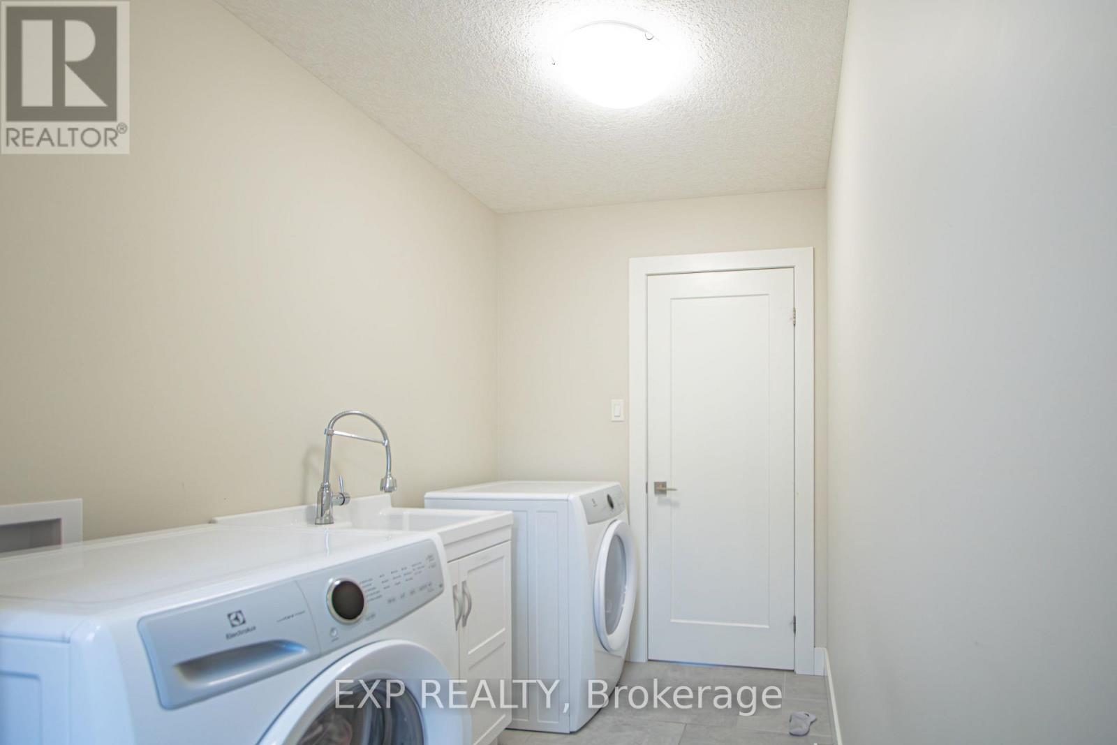 3291 Regiment Road, London South, Ontario  N6P 0G5 - Photo 31 - X13106996