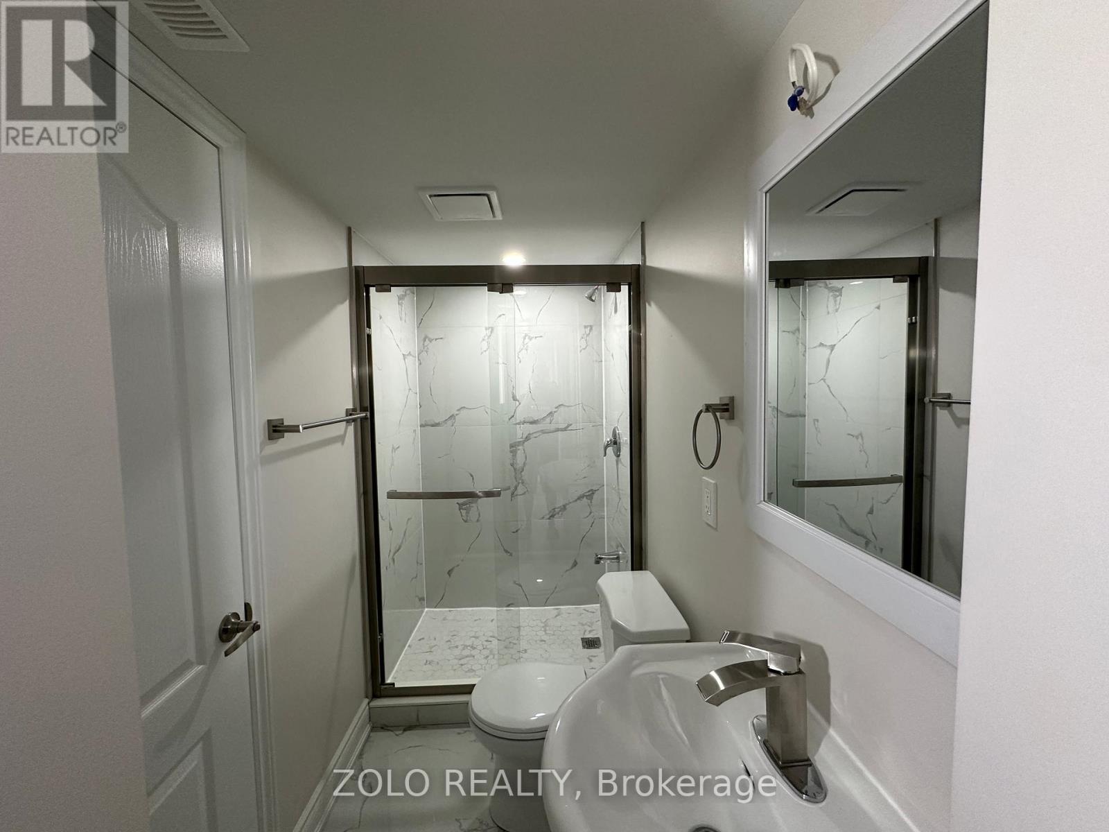 24 Wildhorse Lane, Brampton, Ontario  L6R 2J5 - Photo 9 - W13108116