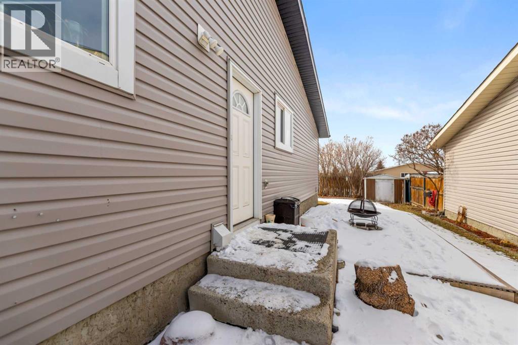 1607 Summerfield Boulevard, Airdrie, Alberta  T4B 1C7 - Photo 32 - A2298643