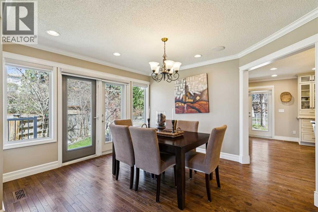 256 Sirocco Place Sw, Calgary, Alberta  T3H 2N3 - Photo 8 - A2309341