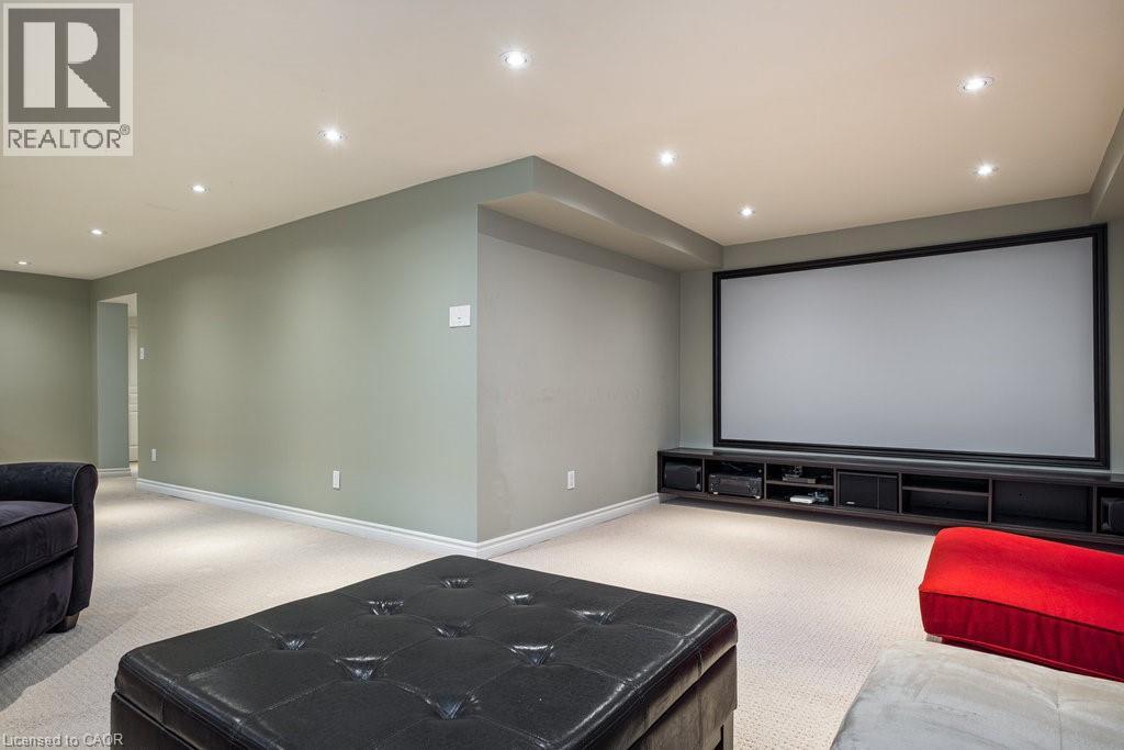 330 Strathcona Drive, Burlington, Ontario  L7L 2E3 - Photo 40 - 40817034