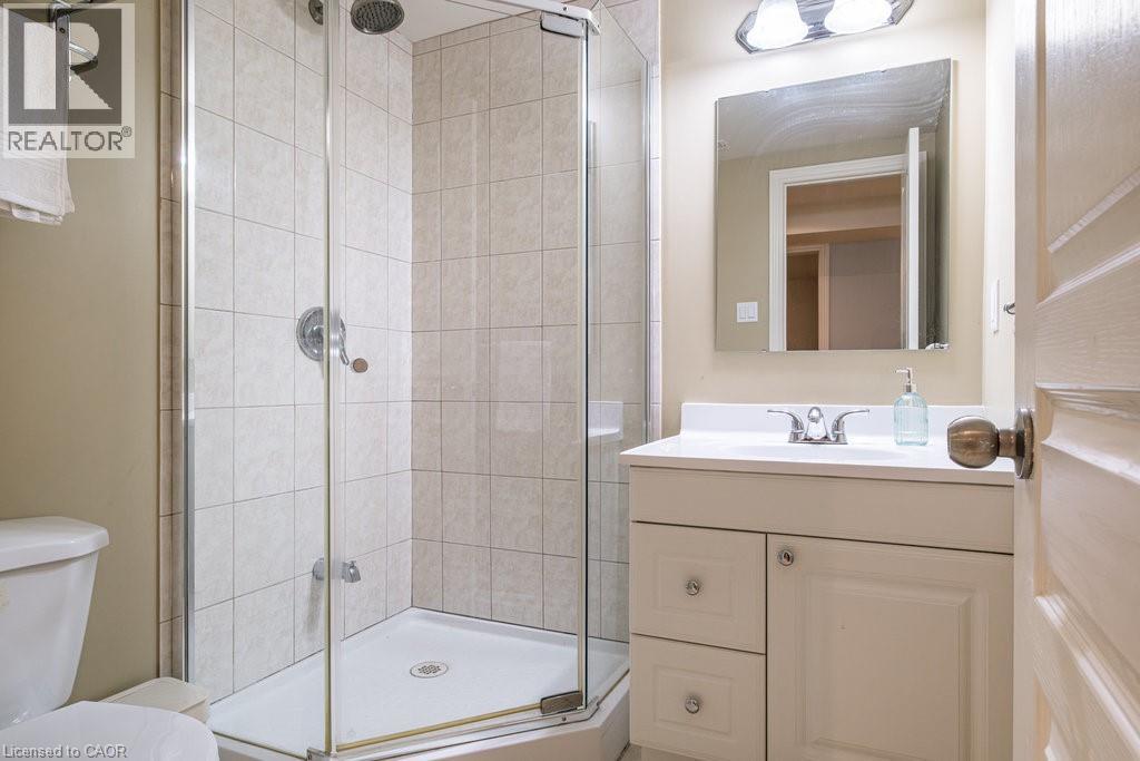 330 Strathcona Drive, Burlington, Ontario  L7L 2E3 - Photo 41 - 40817034