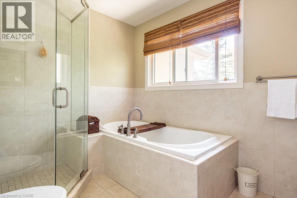 330 Strathcona Drive, Burlington, Ontario  L7L 2E3 - Photo 30 - 40817034