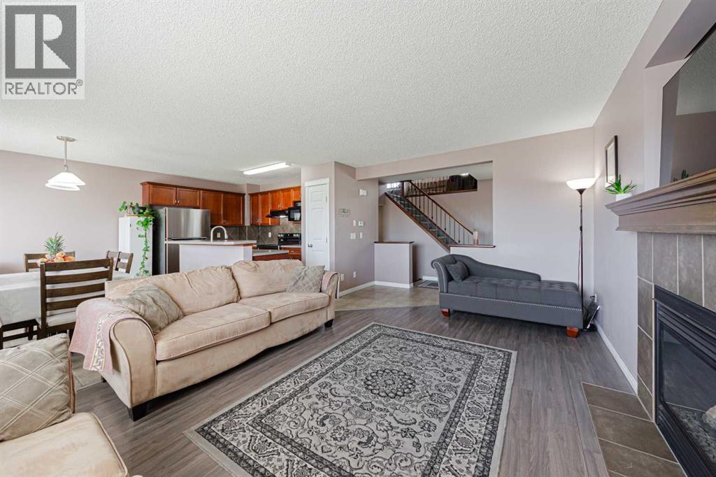 133 Saddlefield Place NE, Calgary, Alberta  T3J 4Z3 - Photo 5 - A2307771