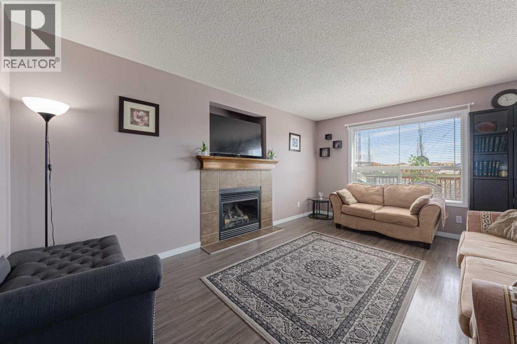 133 Saddlefield Place NE, Calgary, Alberta  T3J 4Z3 - Photo 4 - A2307771