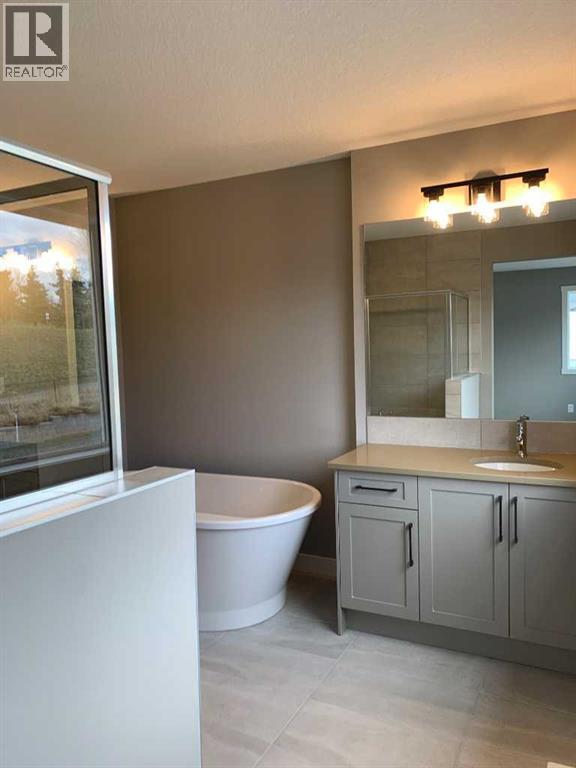 160 Crimson Ridge Place Nw, Calgary, Alberta  T3L 0K4 - Photo 22 - A2308359