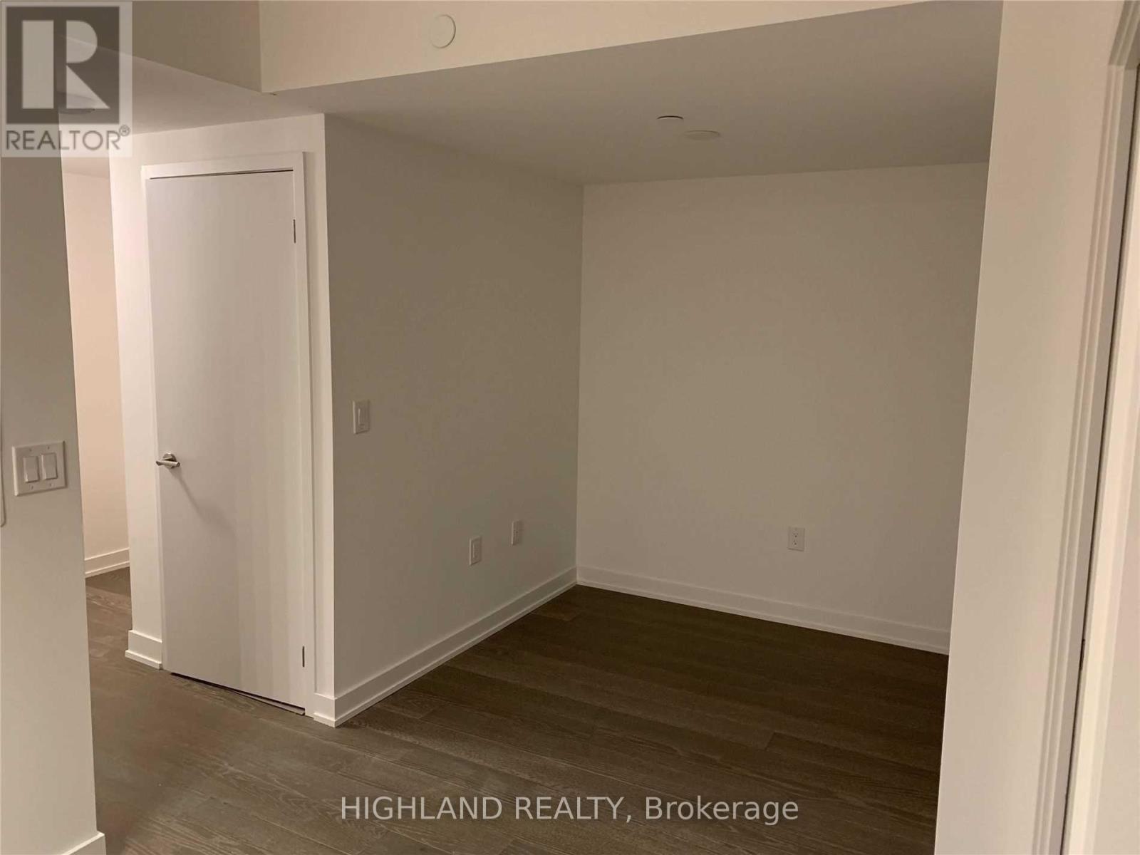 3206 - 11 Wellesley Street W, Toronto, Ontario  M4Y 0G4 - Photo 4 - C13108154
