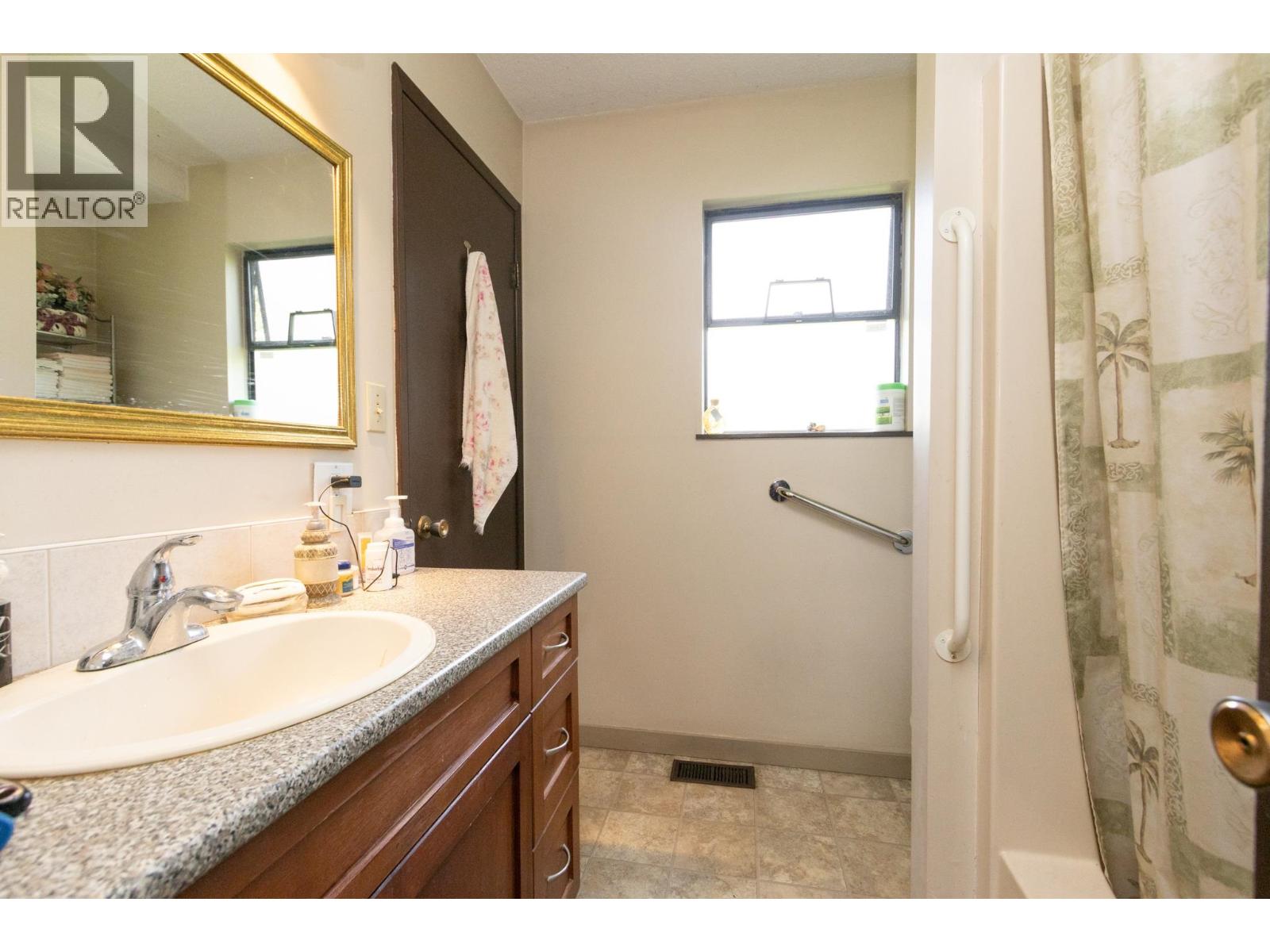 3417 E Roxton Ave Avenue, Coquitlam, British Columbia  V3B 7M9 - Photo 16 - R3120936