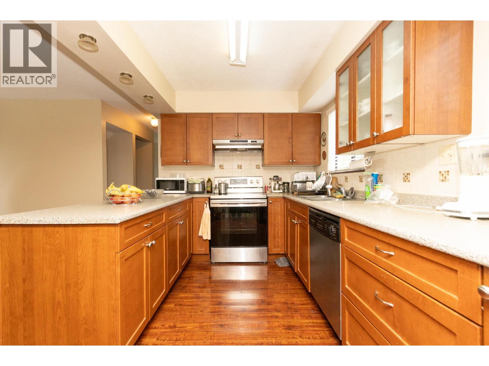 3417 E Roxton Ave Avenue, Coquitlam, British Columbia  V3B 7M9 - Photo 11 - R3120936