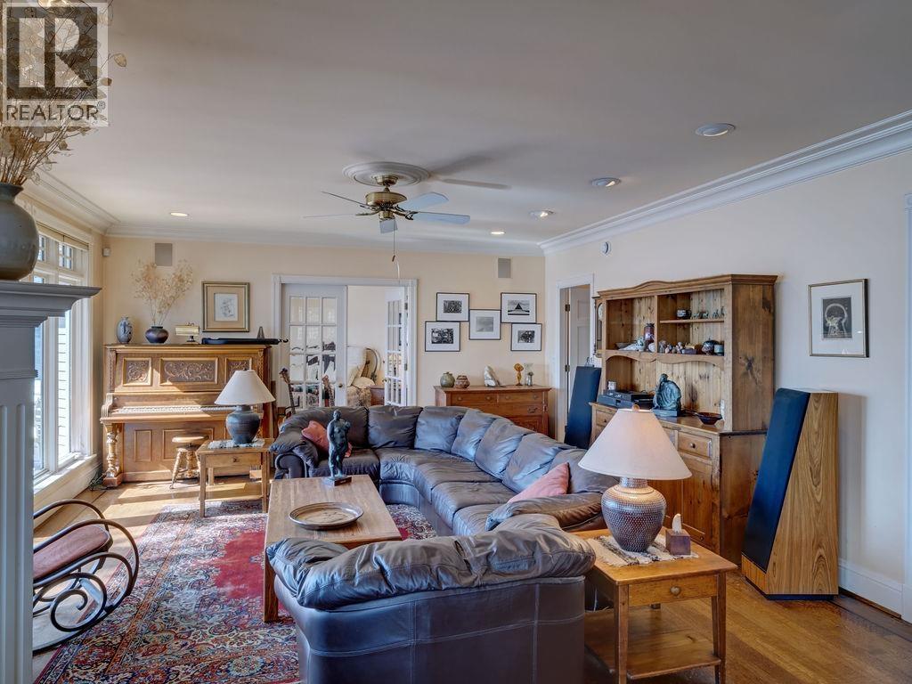 890 The Grove Road, Gambier Island, British Columbia  V0N 1V0 - Photo 16 - R3121343