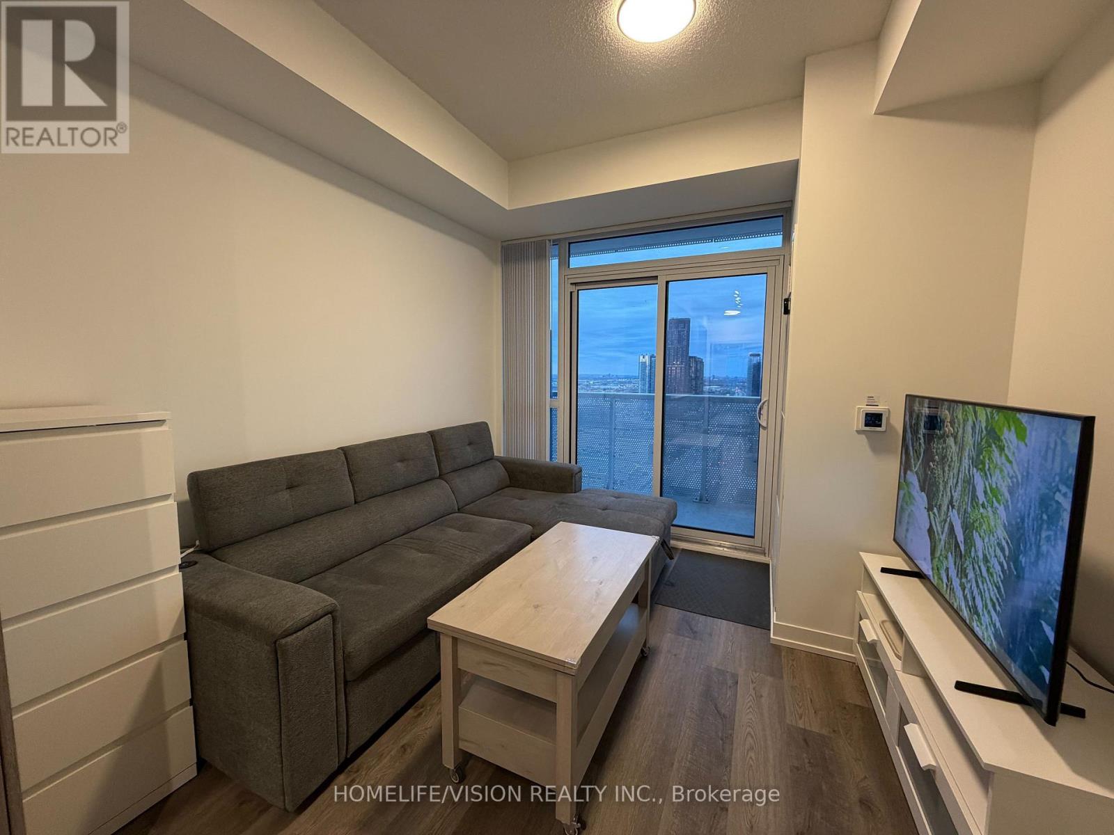 3207 - 8 Interchange Way, Vaughan, Ontario  L4K 0R2 - Photo 3 - N13104308