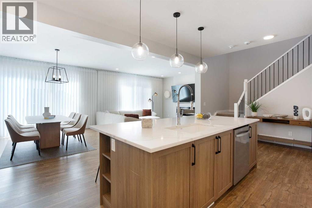 288 Magnolia Crescent Se, Calgary, Alberta  T3M 3T3 - Photo 6 - A2299275