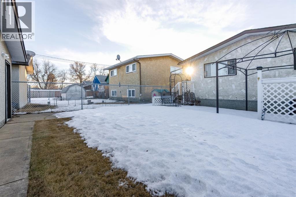 5223 42 Street, Camrose, Alberta  T4V 1A7 - Photo 37 - A2286650
