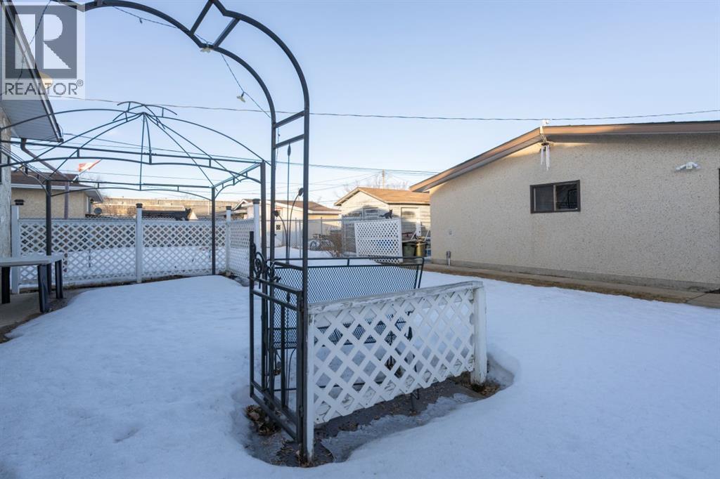 5223 42 Street, Camrose, Alberta  T4V 1A7 - Photo 35 - A2286650