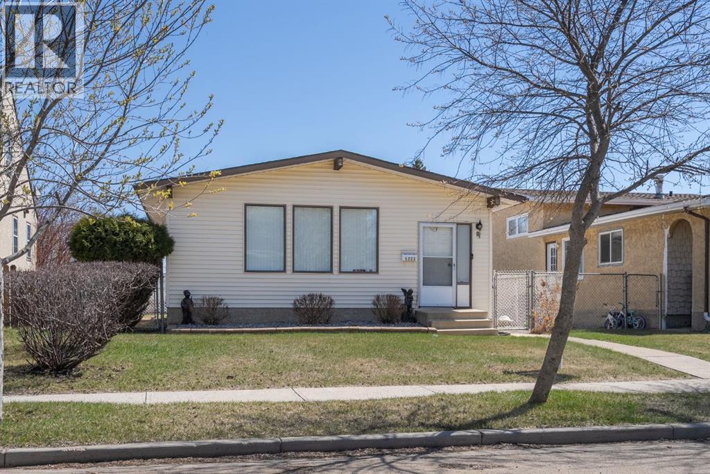 5223 42 Street, Camrose, Alberta  T4V 1A7 - Photo 1 - A2286650