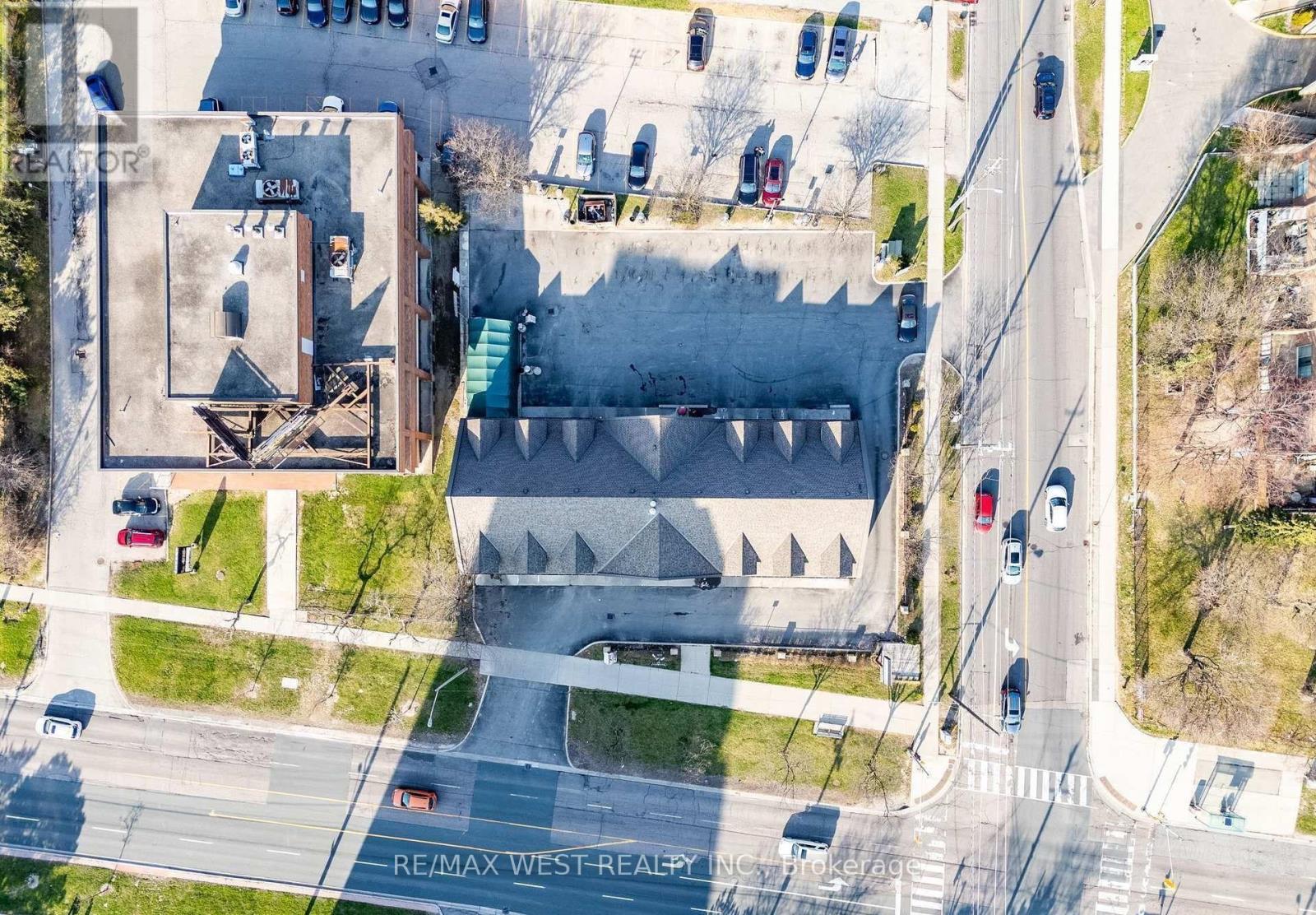 2800 Jane Street, Toronto, Ontario  M3N 2H9 - Photo 2 - W13088678