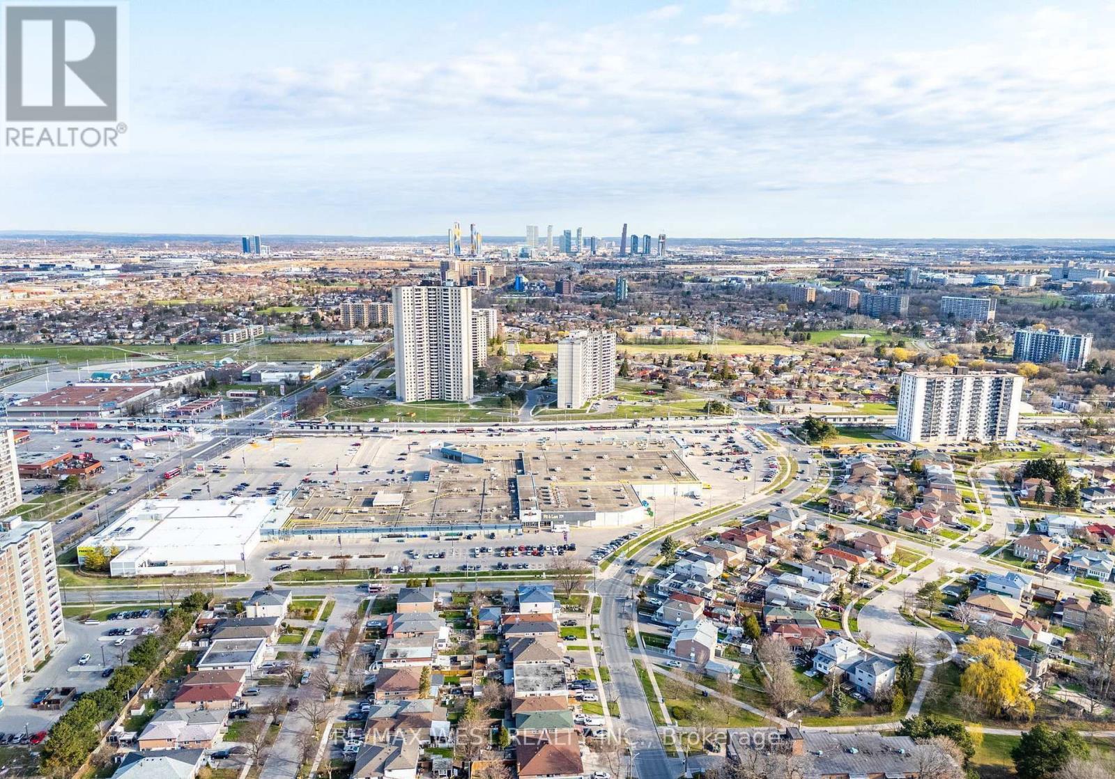 2800 Jane Street, Toronto, Ontario  M3N 2H9 - Photo 8 - W13088678