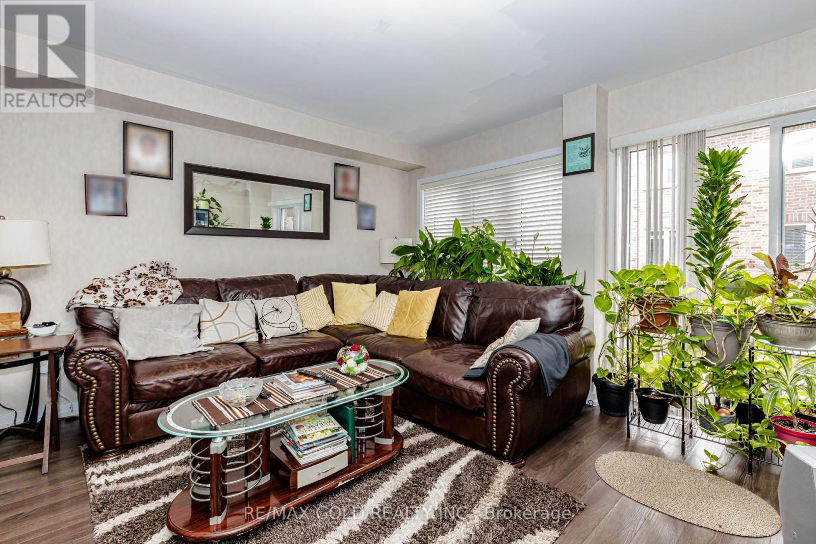 22 Clinton Street, Brampton, Ontario  L7A 4K8 - Photo 14 - W13108160