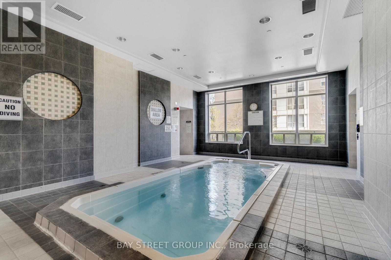 1706 - 55 Strathaven Drive, Mississauga, Ontario  L5R 4G9 - Photo 42 - W13108162
