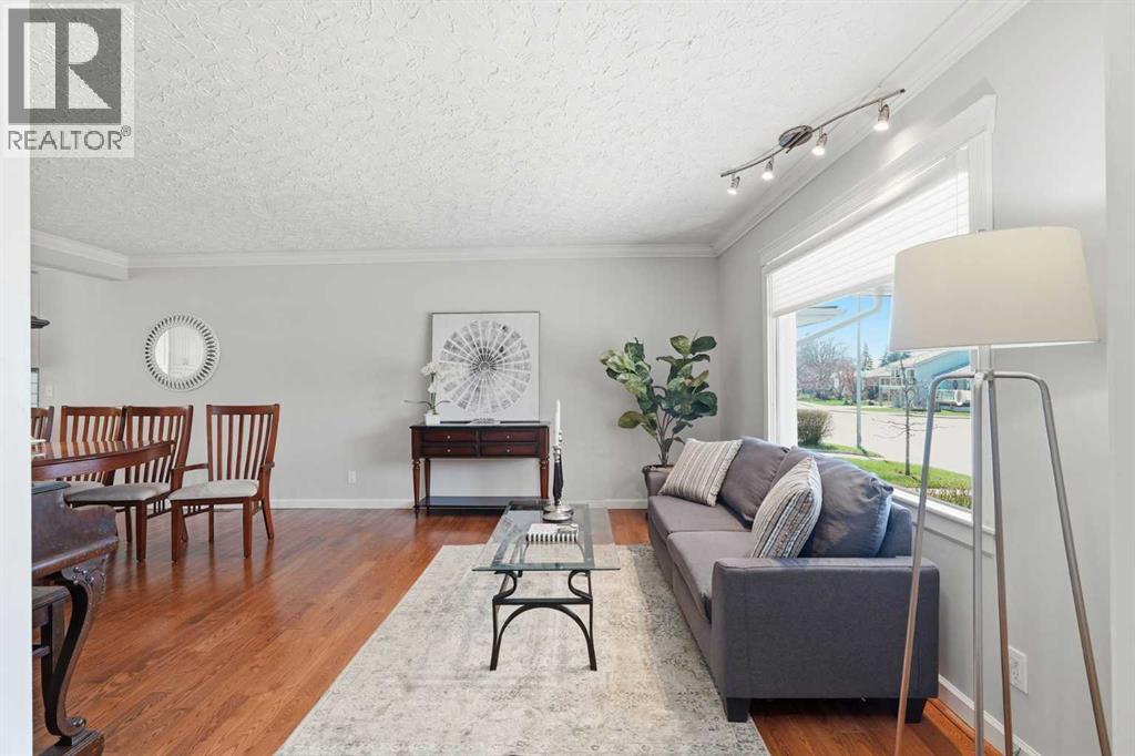 1126 Child Avenue NE, Calgary, Alberta  T2E 5C7 - Photo 2 - A2309065