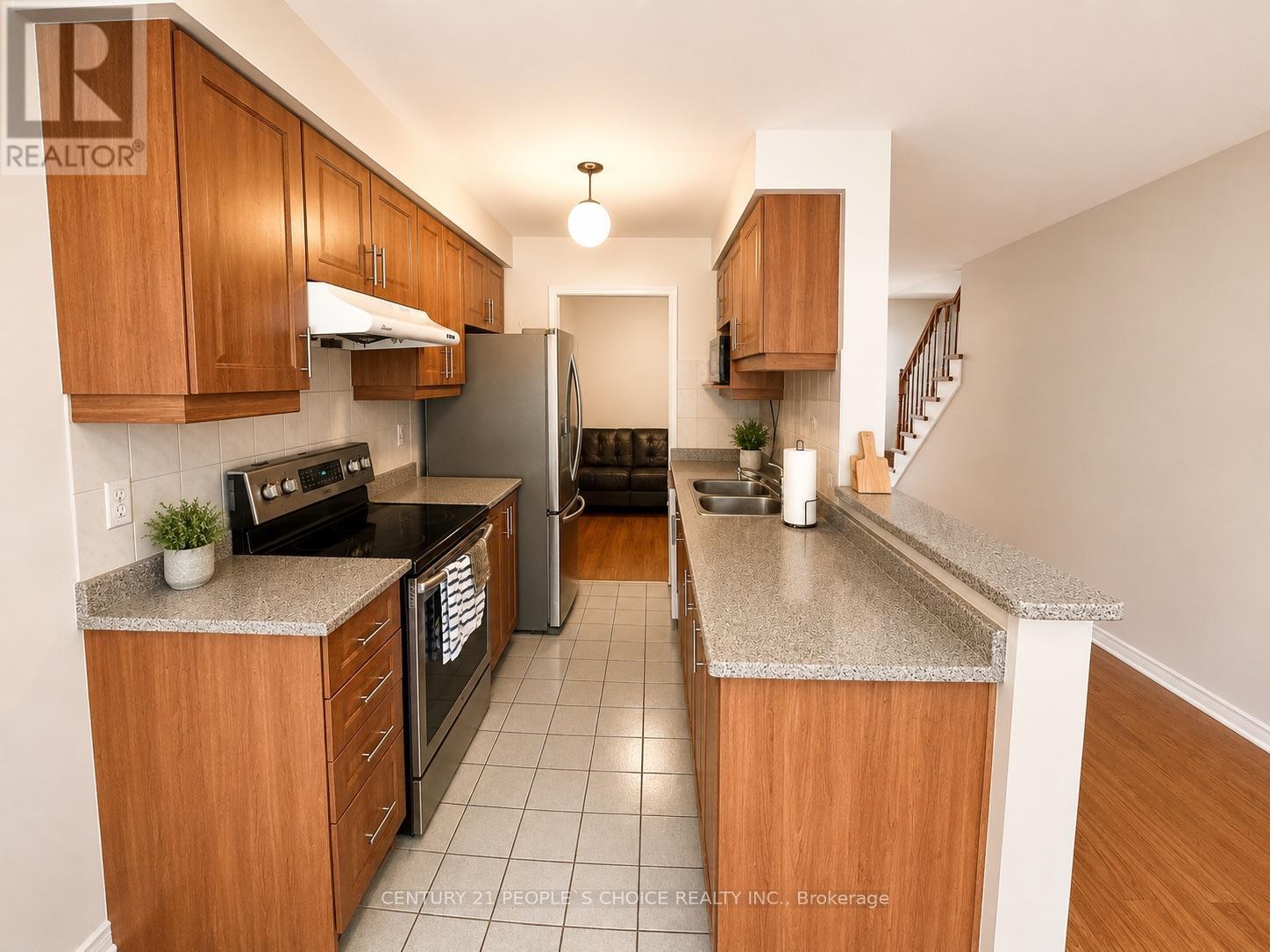 21 Cordgrass Crescent, Brampton, Ontario  L6R 2A3 - Photo 6 - W13084510