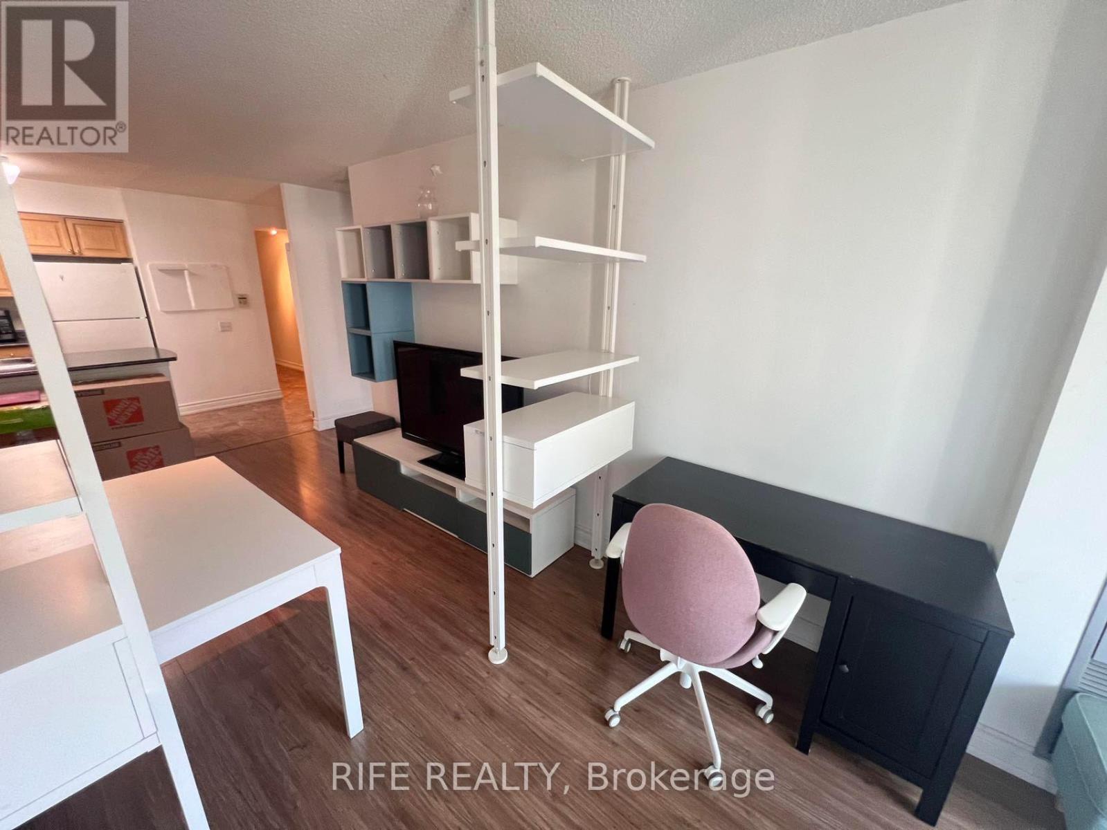 707 - 750 Bay Street, Toronto, Ontario  M5G 1N6 - Photo 5 - C13108174