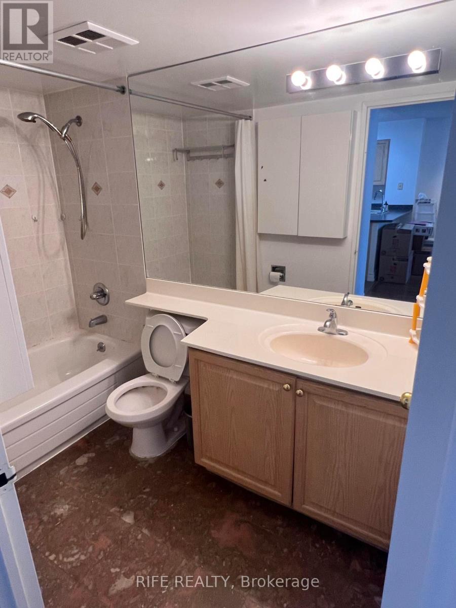 707 - 750 Bay Street, Toronto, Ontario  M5G 1N6 - Photo 9 - C13108174