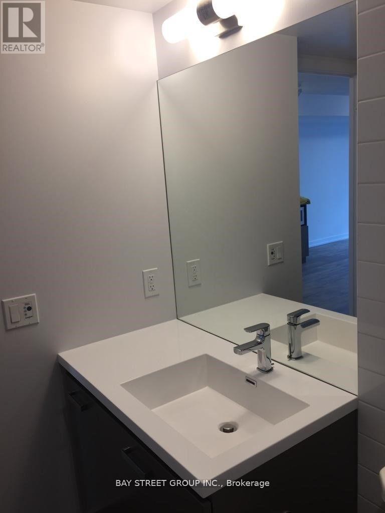 3002 - 125 Redpath Avenue, Toronto, Ontario  M4S 0B5 - Photo 4 - C13108188