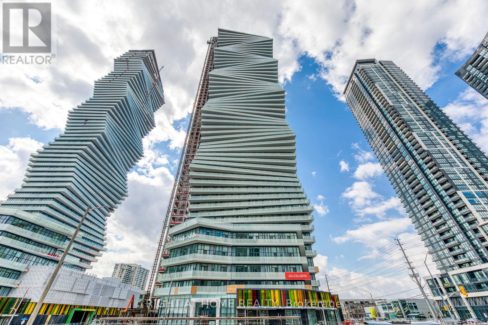 2613 - 3900 CONFEDERATION PARKWAY, Mississauga, Ontario