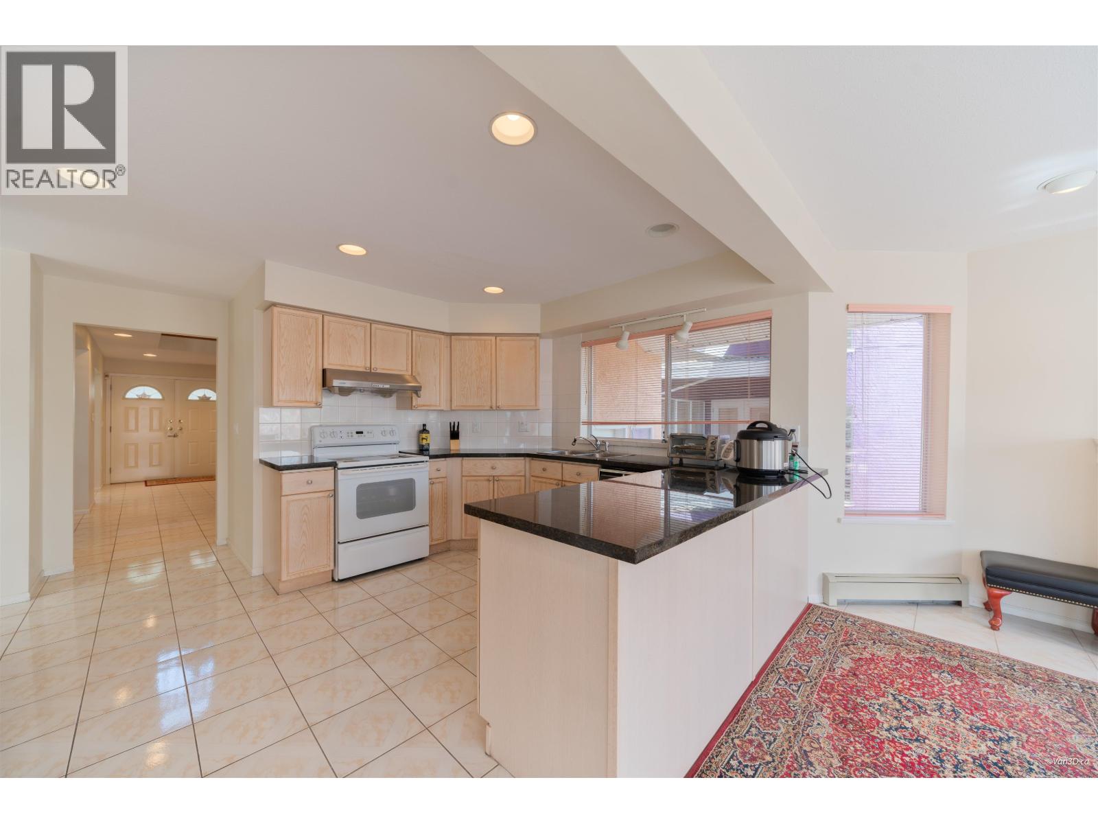 6758 Kitchener Street, Burnaby, British Columbia  V5B 2J9 - Photo 7 - R3113492
