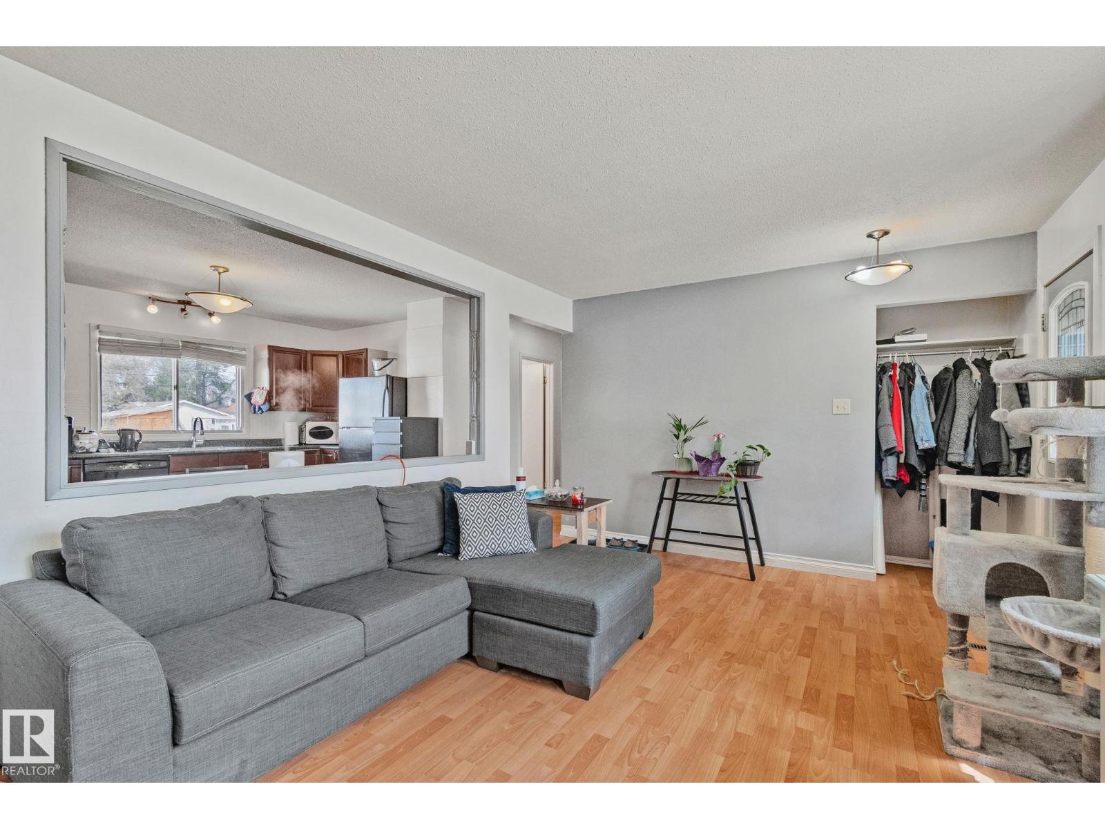 4618 53 Av, Wetaskiwin, Alberta  T9A 0Y5 - Photo 4 - E4486901