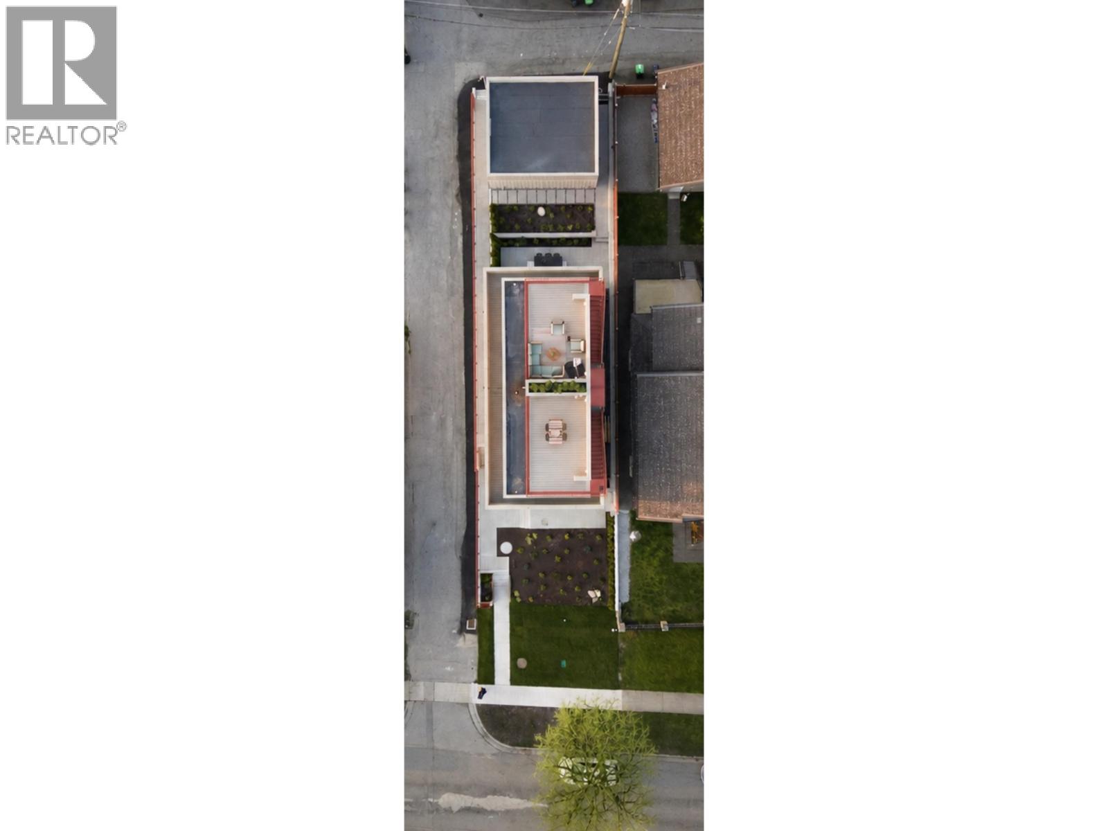 1 2915 E 5th Avenue, Vancouver, British Columbia  V5M 1N6 - Photo 5 - R3102015