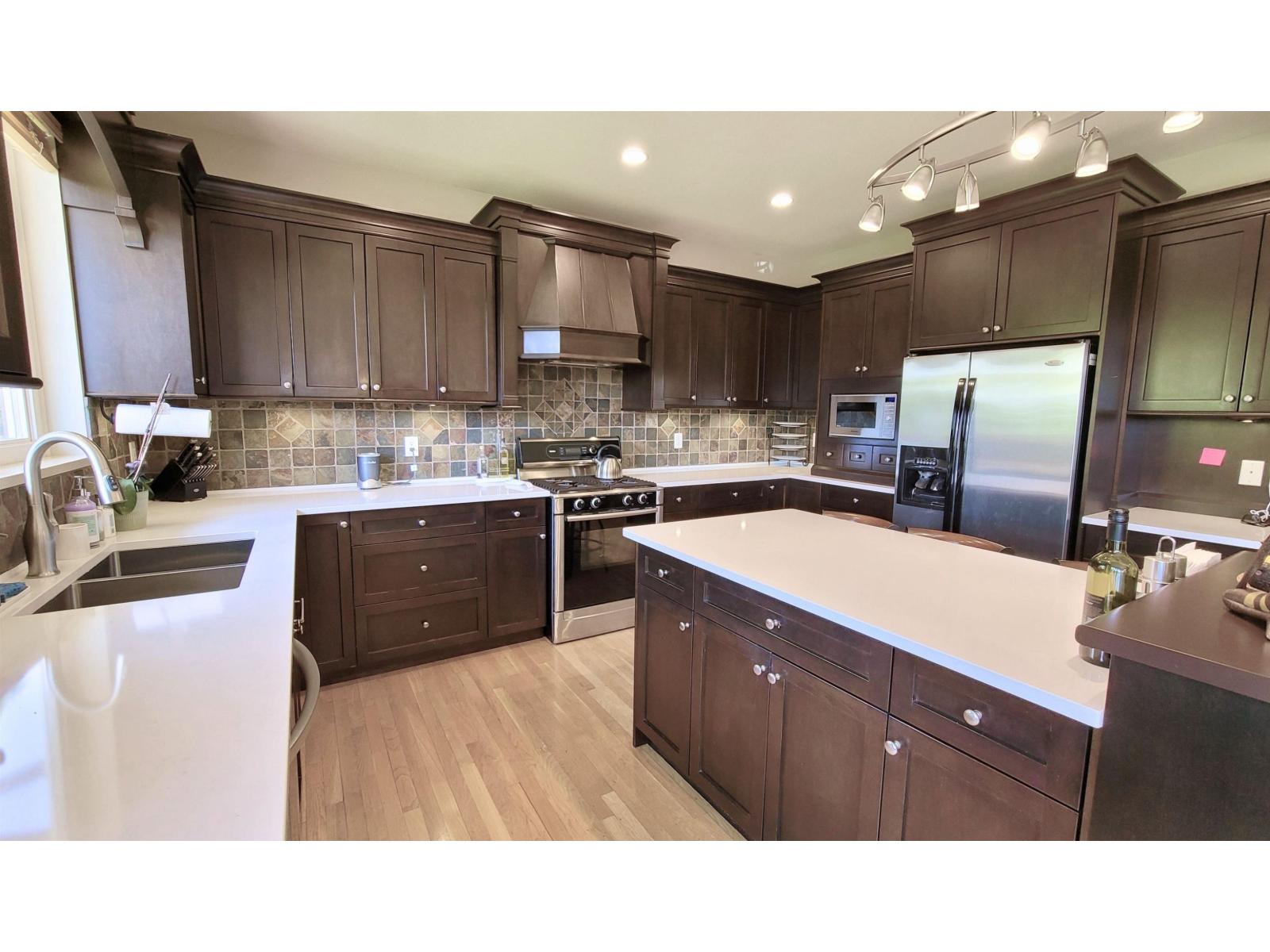15974 Buena Vista Avenue, White Rock, British Columbia  V4B 2A5 - Photo 5 - R3121612