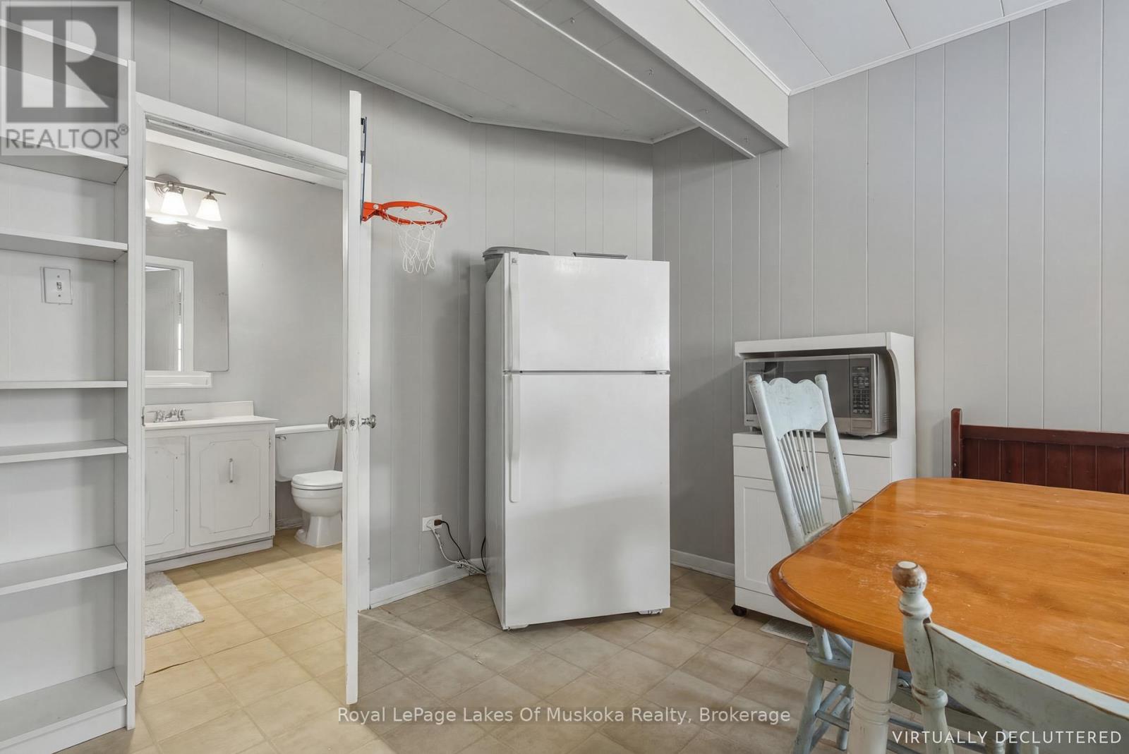 60 West Road W, Huntsville, Ontario  P1H 1L8 - Photo 8 - X12943630