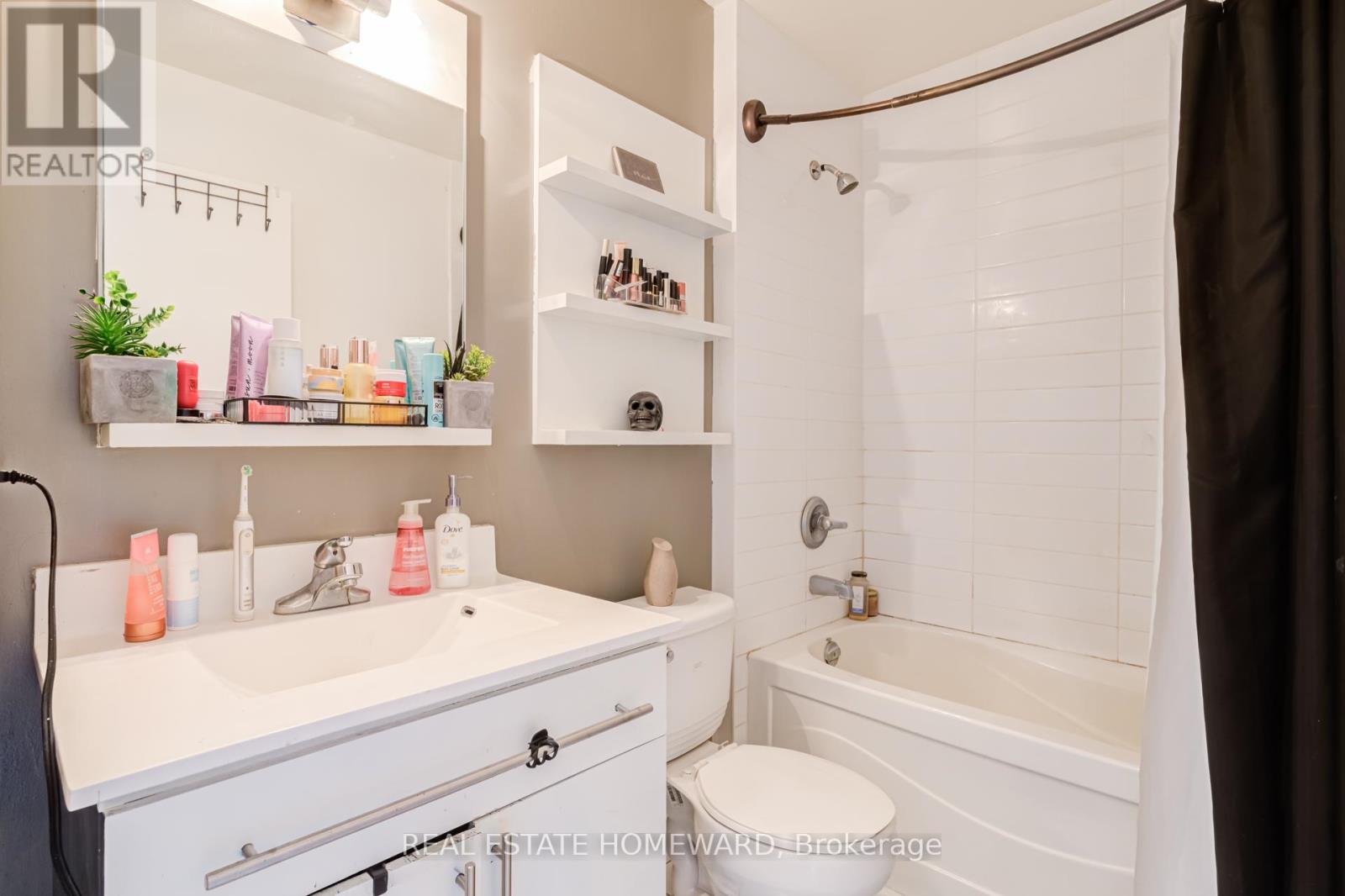 2401 - 80 Western Battery Road, Toronto, Ontario  M6K 3S1 - Photo 24 - C13106556