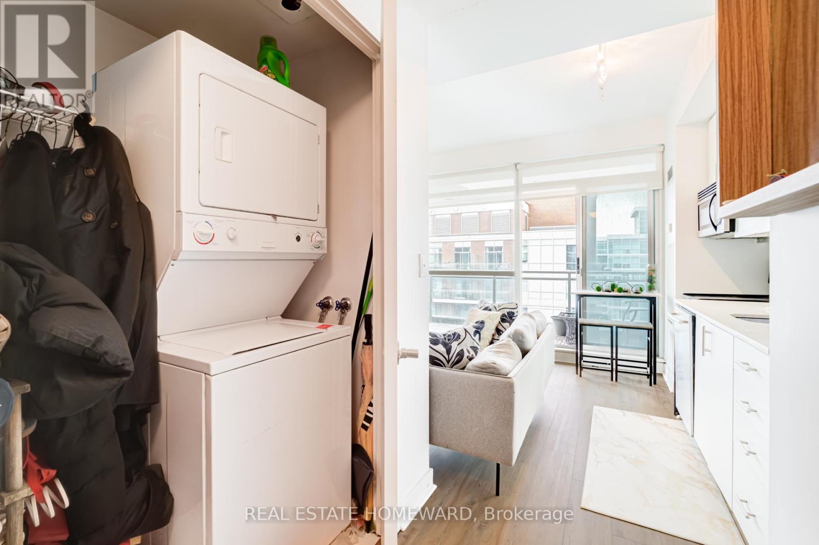 2401 - 80 Western Battery Road, Toronto, Ontario  M6K 3S1 - Photo 22 - C13106556