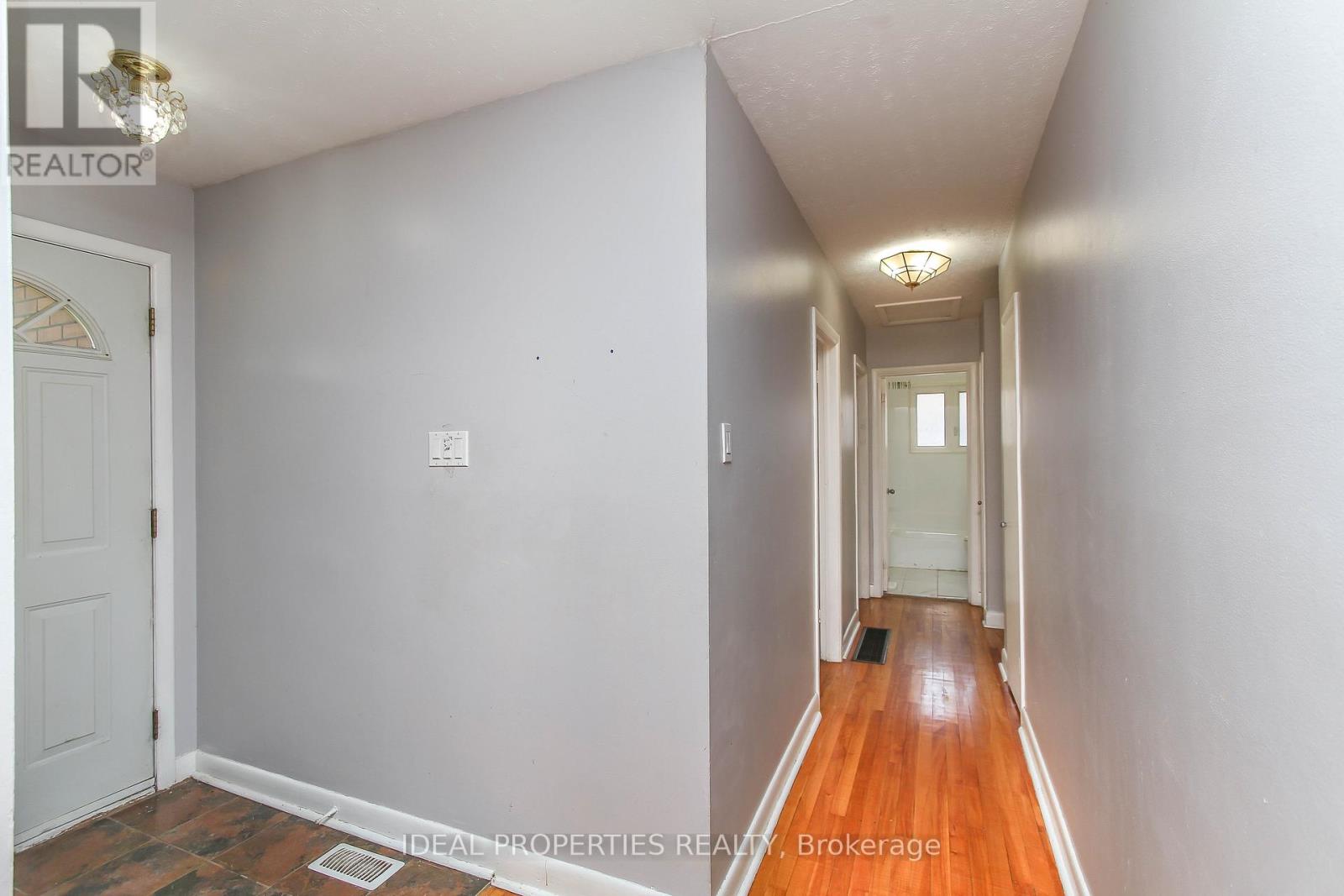1217 Parkway Drive, Ottawa, Ontario  K2C 2W5 - Photo 10 - X13106128