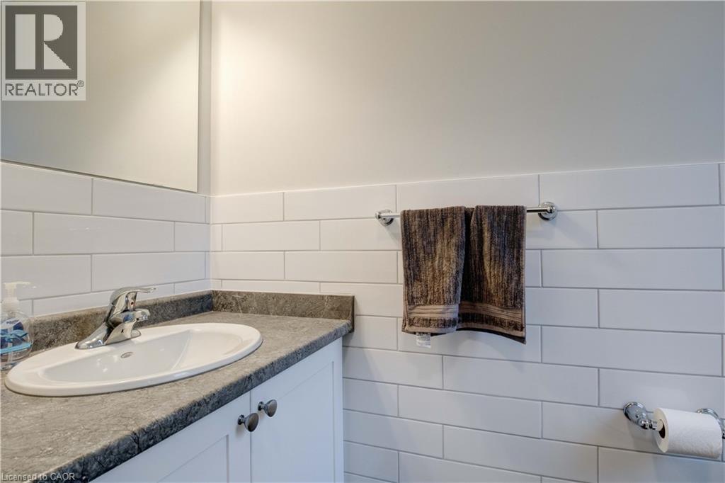25 Isherwood Avenue Unit# 30, Cambridge, Ontario  N1R 0E2 - Photo 13 - 40828390