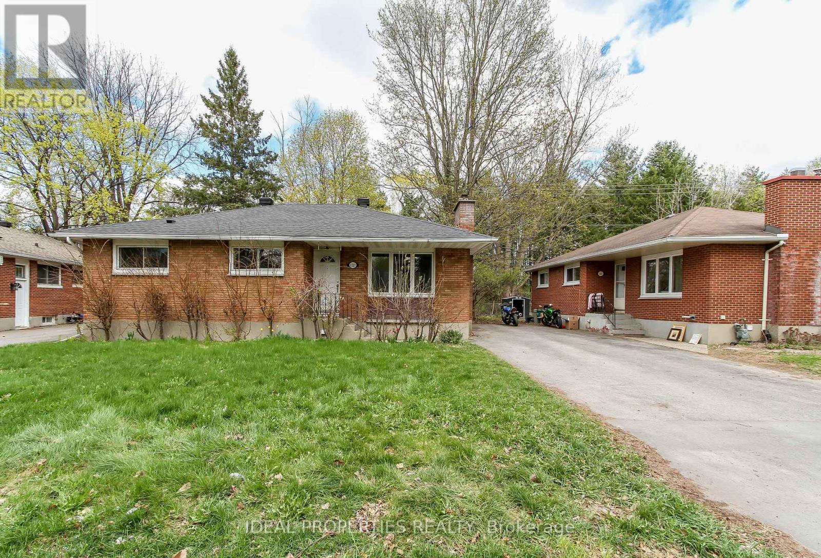 1217 PARKWAY DRIVE, Ottawa, Ontario