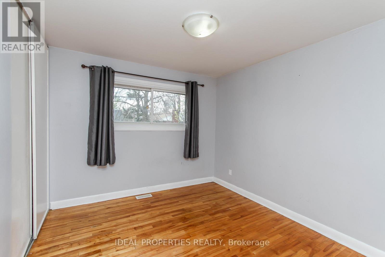1217 Parkway Drive, Ottawa, Ontario  K2C 2W5 - Photo 13 - X13106128
