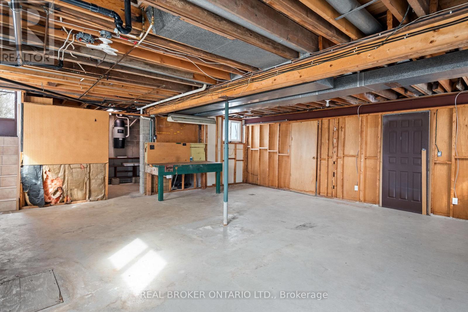 1621 Second Avenue, St. Catharines, Ontario  L2R 6P9 - Photo 21 - X12902092