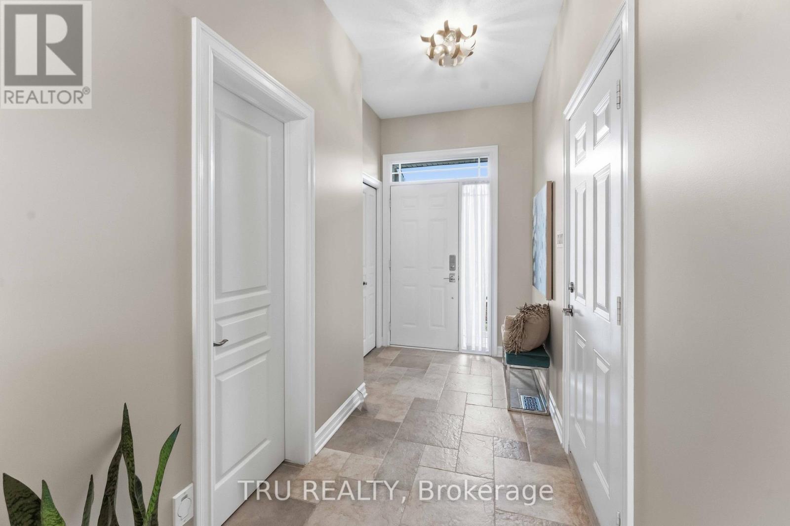 449 Celtic Ridge Crescent, Ottawa, Ontario  K2W 0B1 - Photo 5 - X13108228