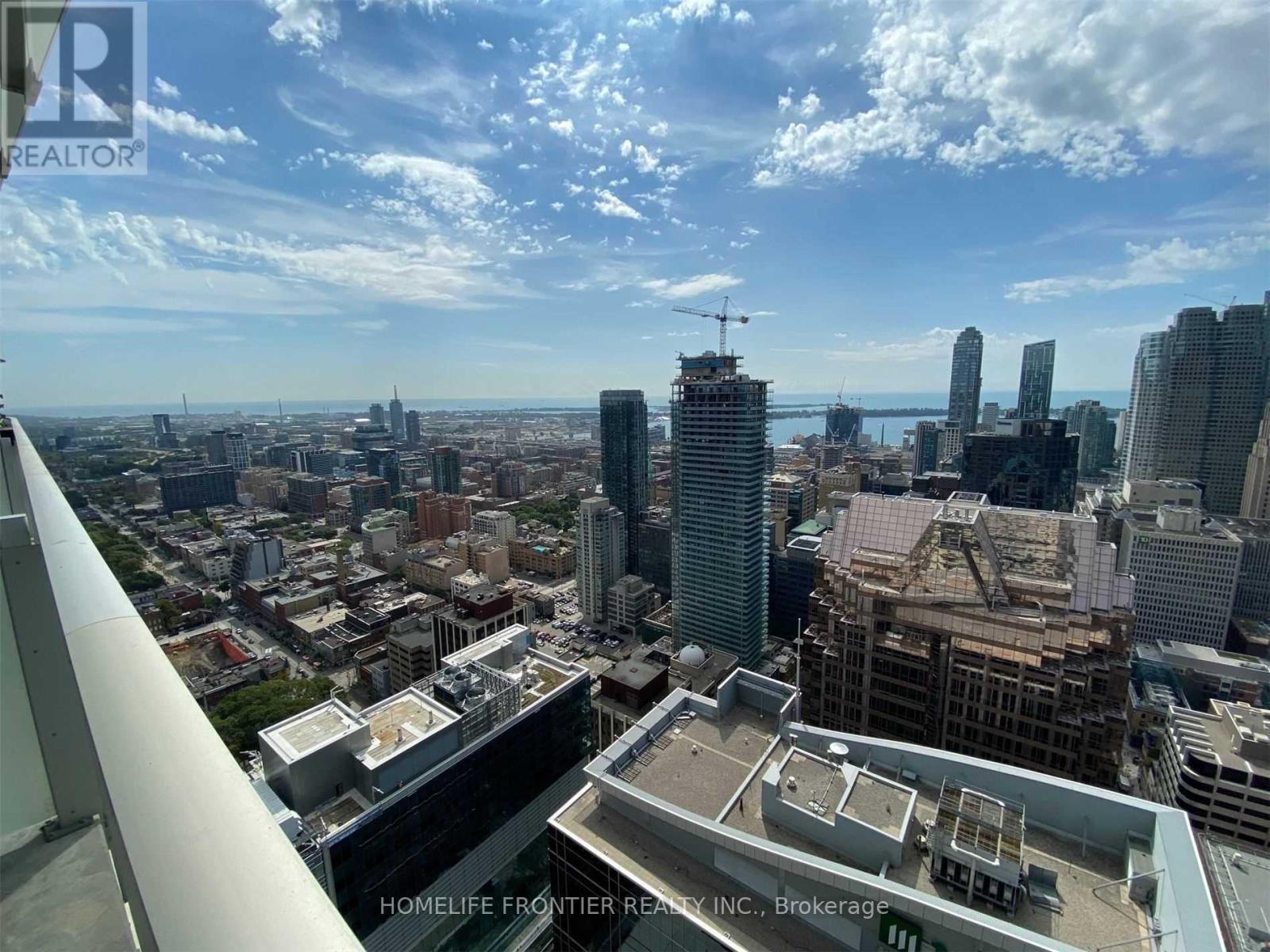 3408 - 197 Yonge Street, Toronto, Ontario  M5B 0C1 - Photo 2 - C13108222