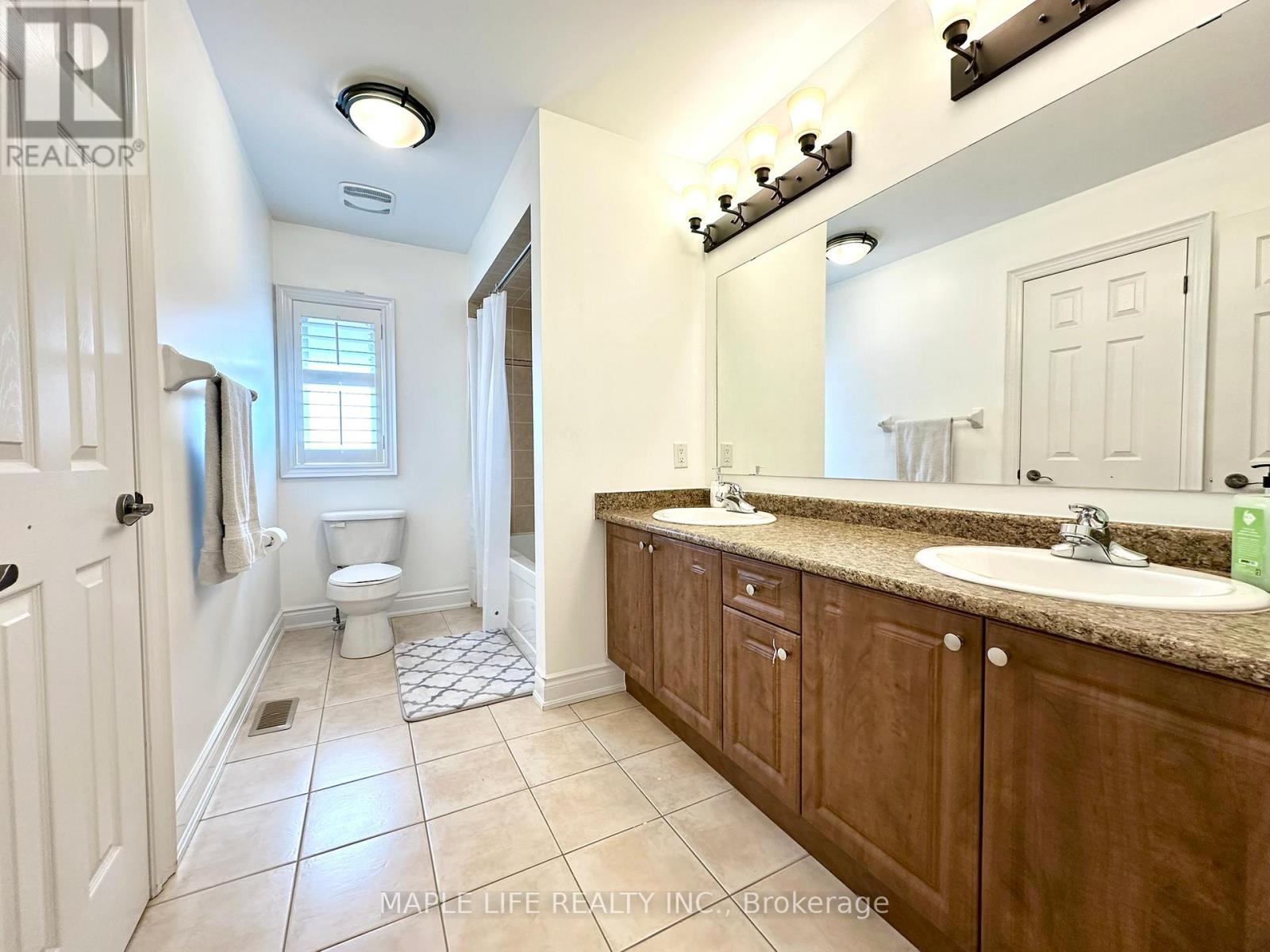 194 Twin Hills Crescent, Vaughan, Ontario  L4H 0H2 - Photo 28 - N13108202