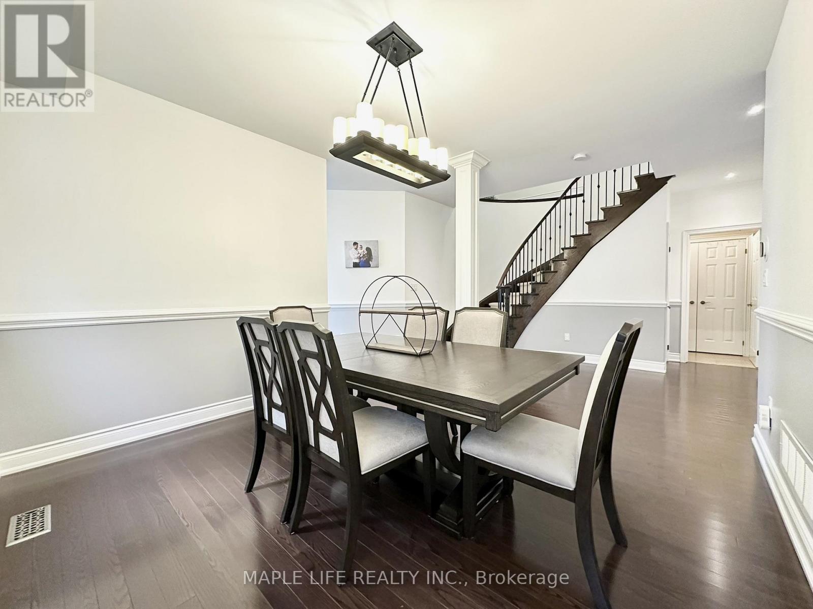 194 Twin Hills Crescent, Vaughan, Ontario  L4H 0H2 - Photo 8 - N13108202