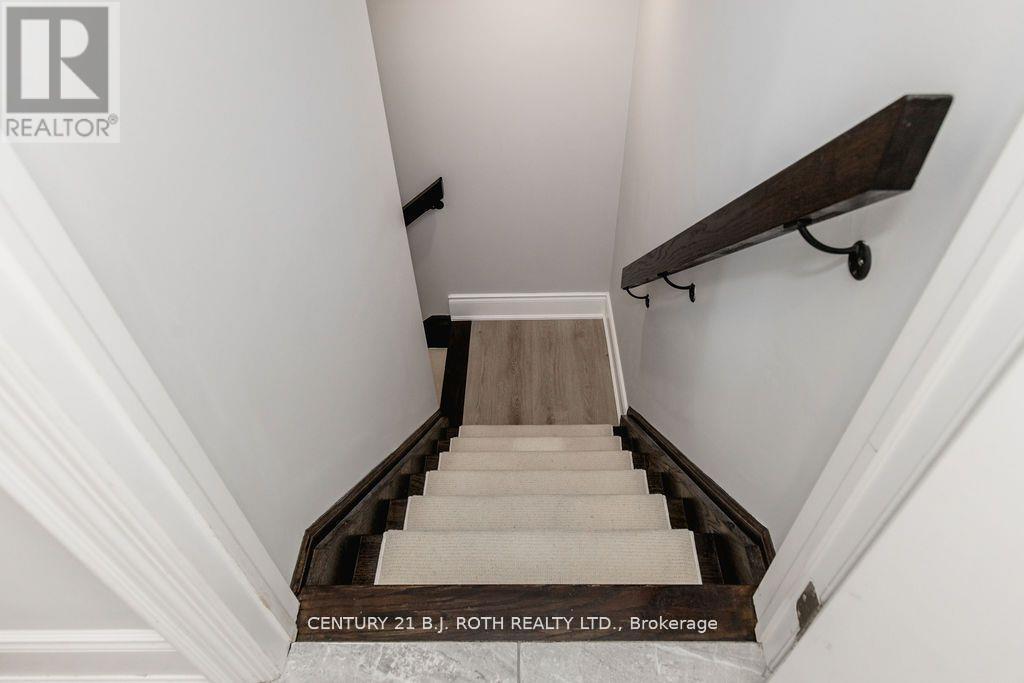 20 Westminster Circle, Barrie (Innis-Shore), Ontario  L4M 0A3 - Photo 35 - S13108232