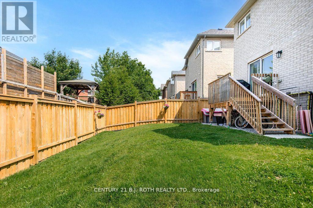 20 Westminster Circle, Barrie (Innis-Shore), Ontario  L4M 0A3 - Photo 44 - S13108232