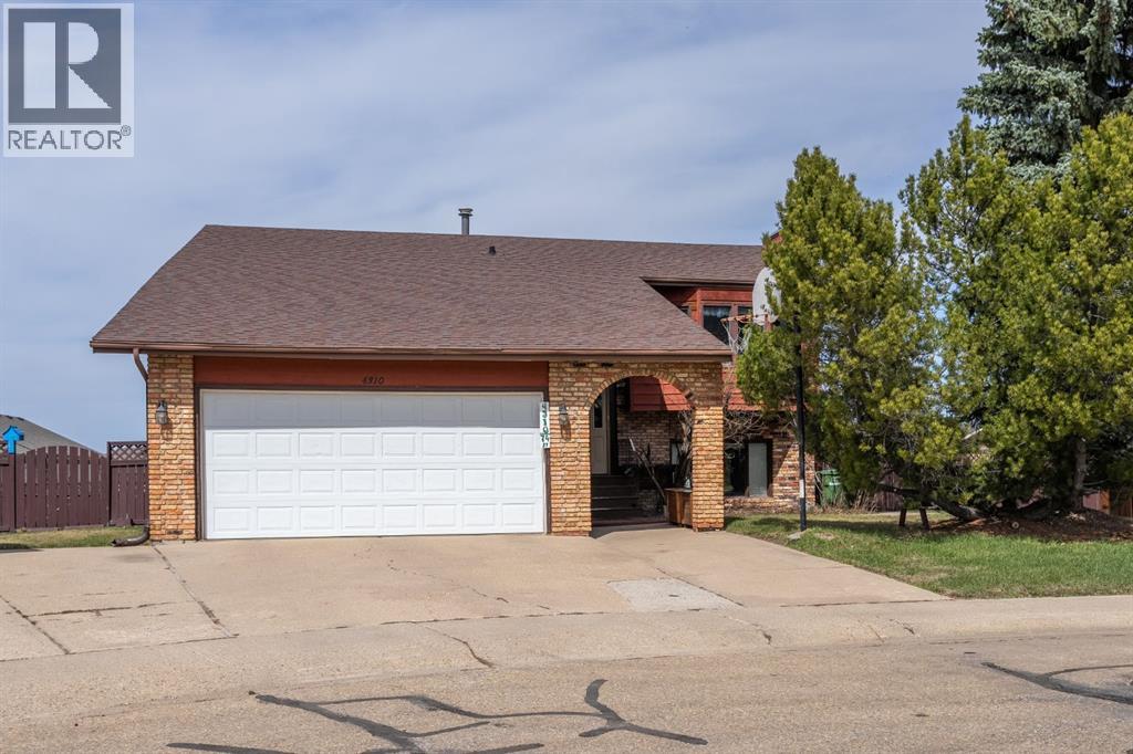 4310 74 Street, Camrose, Alberta  T4V 3V3 - Photo 1 - A2309845