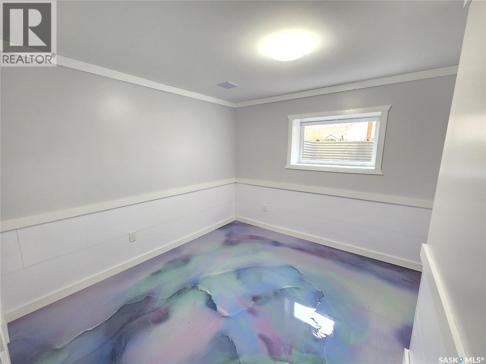 25 Rhodes Street, Redvers, Saskatchewan  S0C 2H0 - Photo 46 - SK035513