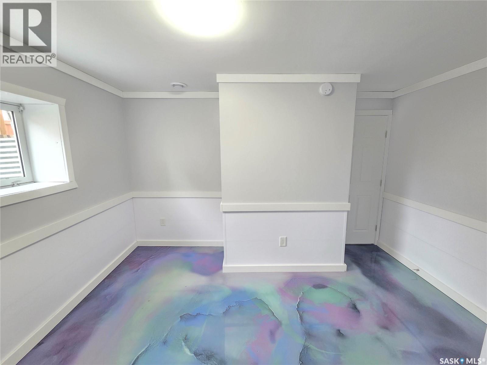 25 Rhodes Street, Redvers, Saskatchewan  S0C 2H0 - Photo 47 - SK035513